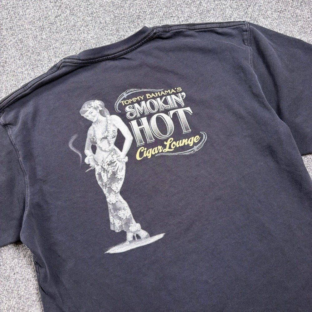 Tommy Bahama Graphic Cigar T-Shirt Men Large Black Smokin Hot Lounge Pinup